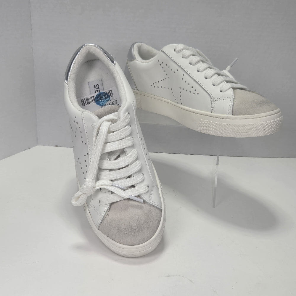 Steve Madden Rezume White and Silver Star Sneakers with Suede  Size Women's 5.5